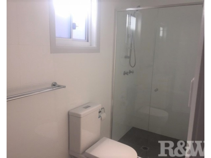 2A Blue Hills Crescent, Blacktown NSW 2148