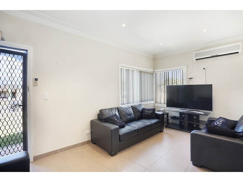 15 Wycombe Street, Doonside NSW 2767