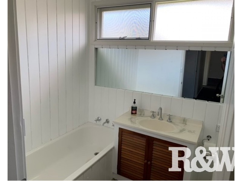 19 Sylvia Street, Blacktown NSW 2148