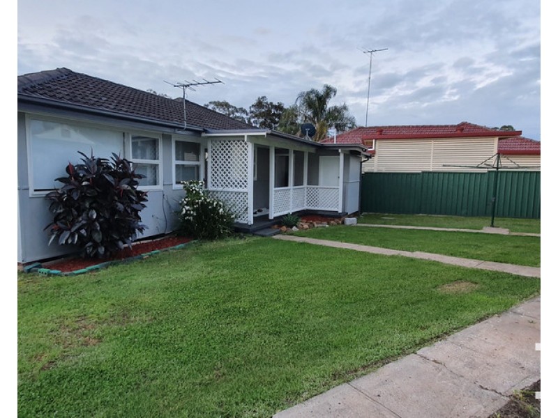 19 Sylvia Street, Blacktown NSW 2148