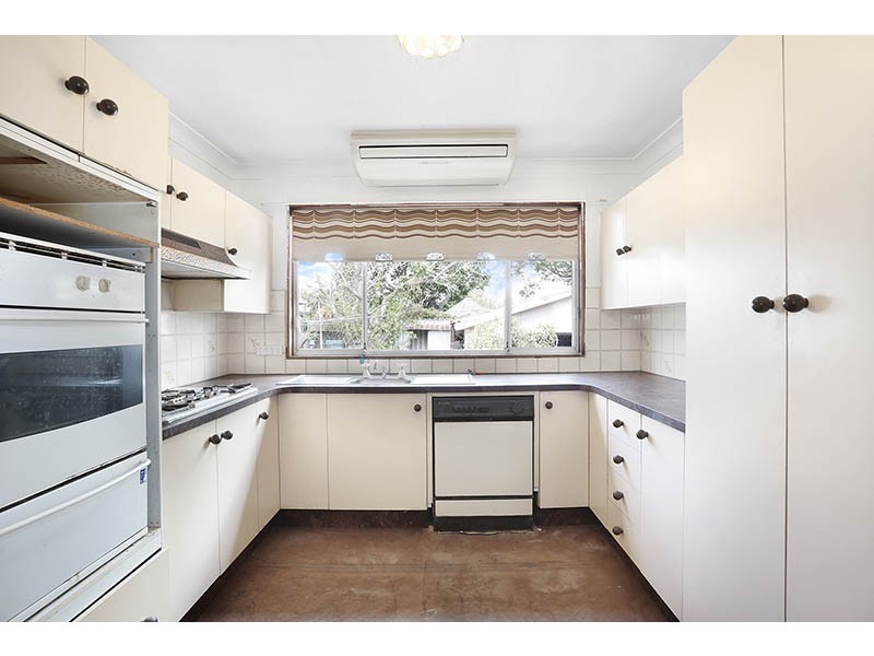 26 Sylvia Street, Blacktown NSW 2148
