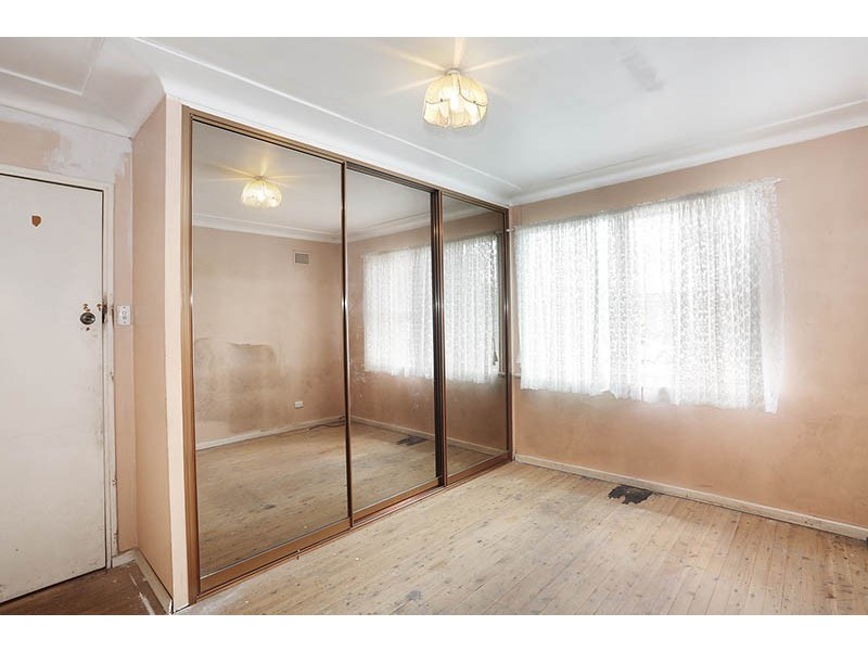 26 Sylvia Street, Blacktown NSW 2148