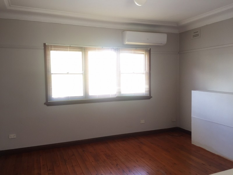 18 Mort Street, Blacktown NSW 2148