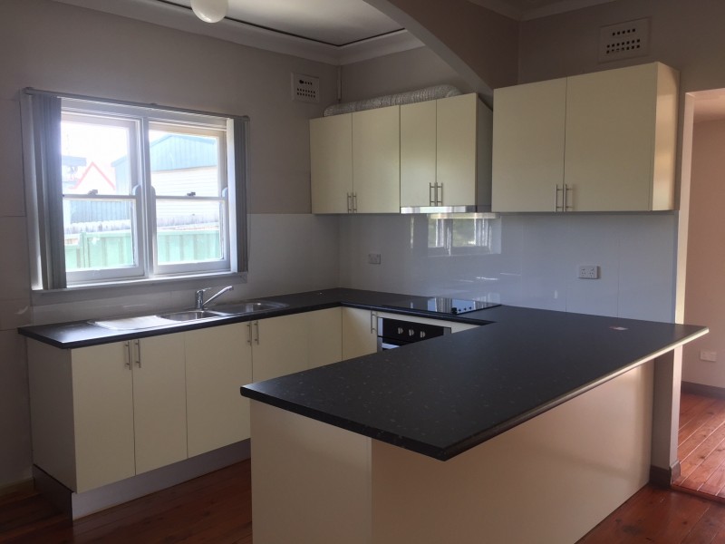 18 Mort Street, Blacktown NSW 2148