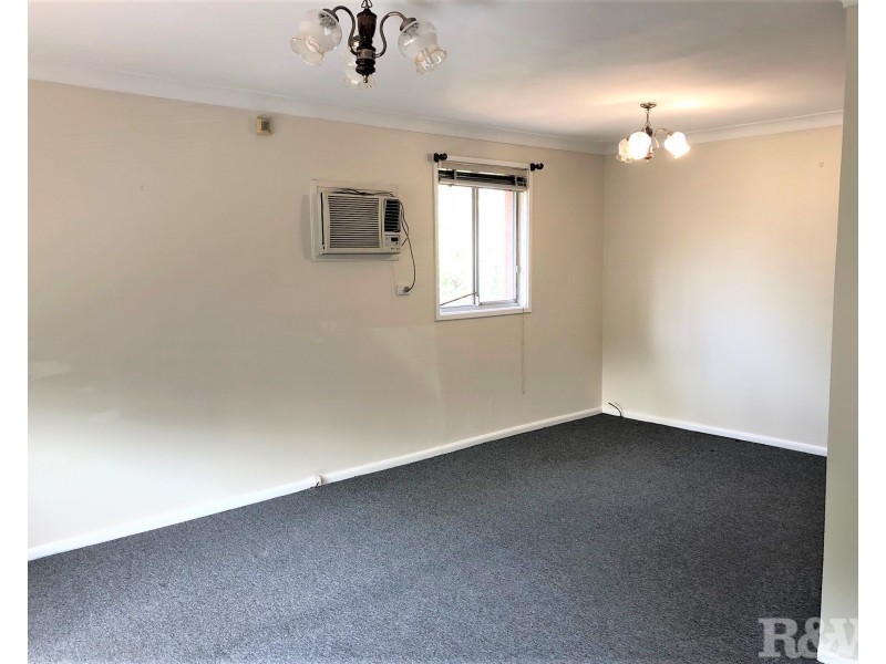 18 Winifred Crescent, Blacktown NSW 2148