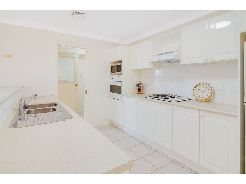 66 Jindabyne Circuit, Woodcroft NSW 2767