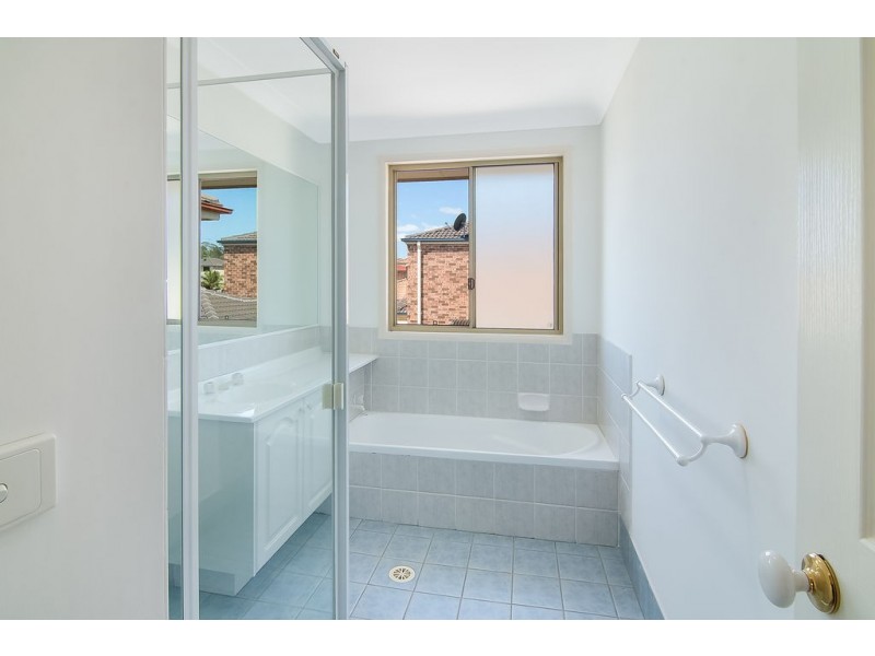 66 Jindabyne Circuit, Woodcroft NSW 2767