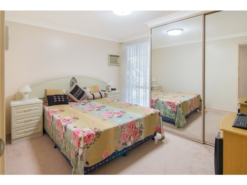 73 Aminta Crescent, Hassall Grove NSW 2761