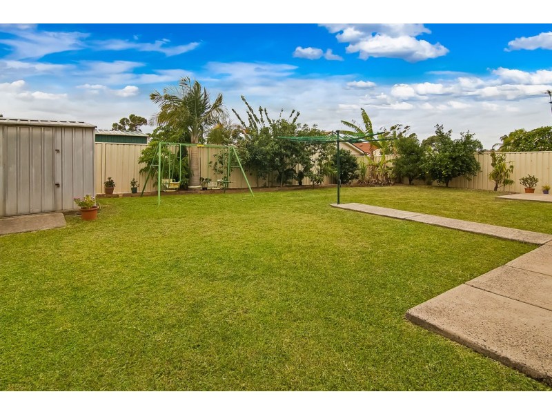 73 Aminta Crescent, Hassall Grove NSW 2761
