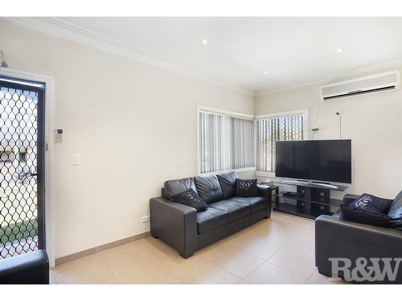 15 Wycombe Street, Doonside NSW 2767
