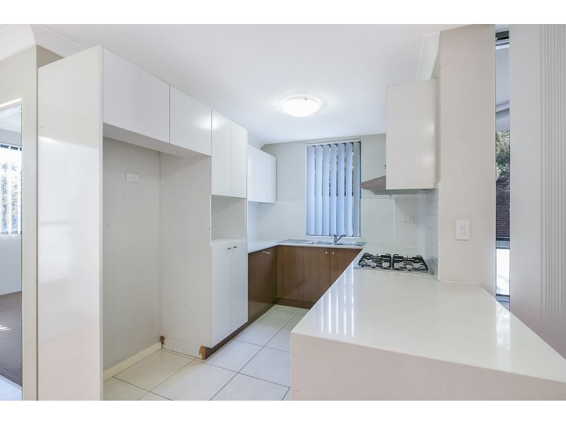 8/9 Wallace Street, Blacktown NSW 2148