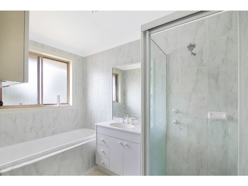 5 Mossfield Lane, Marayong NSW 2148