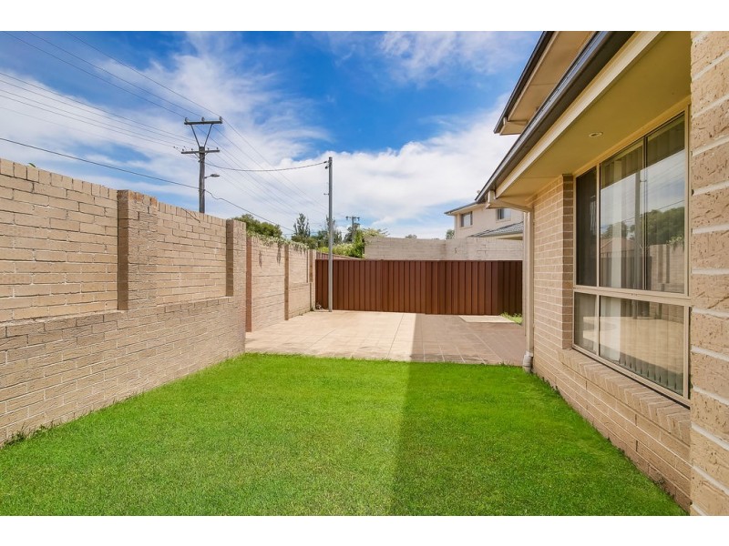 5 Mossfield Lane, Marayong NSW 2148