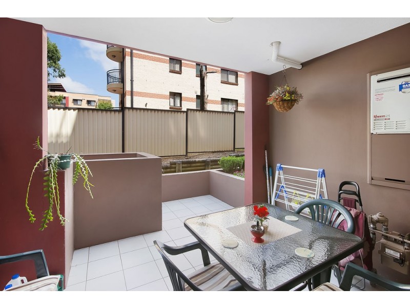 2/17-21 Bruce Street, Blacktown NSW 2148