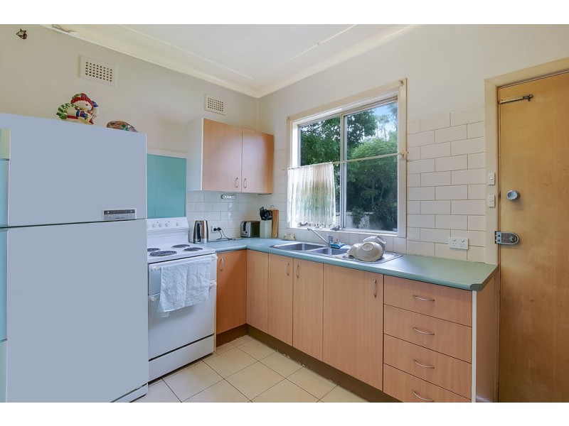 17 Dan Avenue, Blacktown NSW 2148