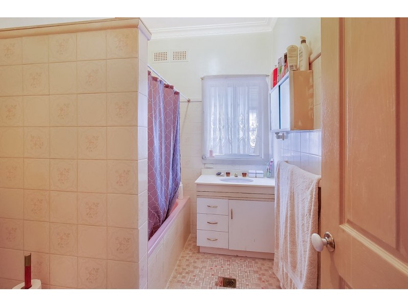 17 Dan Avenue, Blacktown NSW 2148