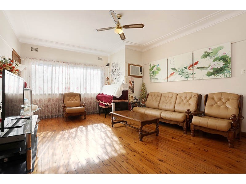 47 Dan Avenue, Blacktown NSW 2148