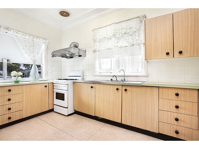 47 Dan Avenue, Blacktown NSW 2148