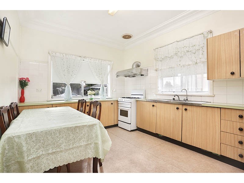 47 Dan Avenue, Blacktown NSW 2148