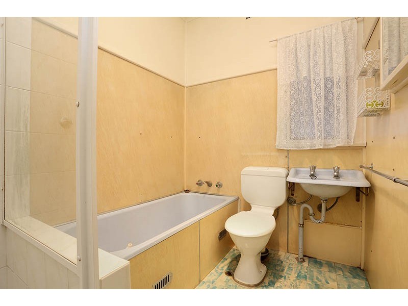 47 Dan Avenue, Blacktown NSW 2148