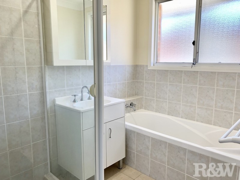 22 Shinnick Drive, Oakhurst NSW 2761