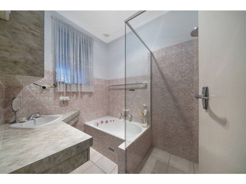 24 Elanora Avenue, Blacktown NSW 2148