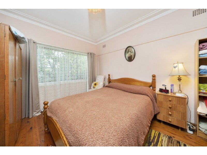 15 Blue Hills Crescent, Blacktown NSW 2148