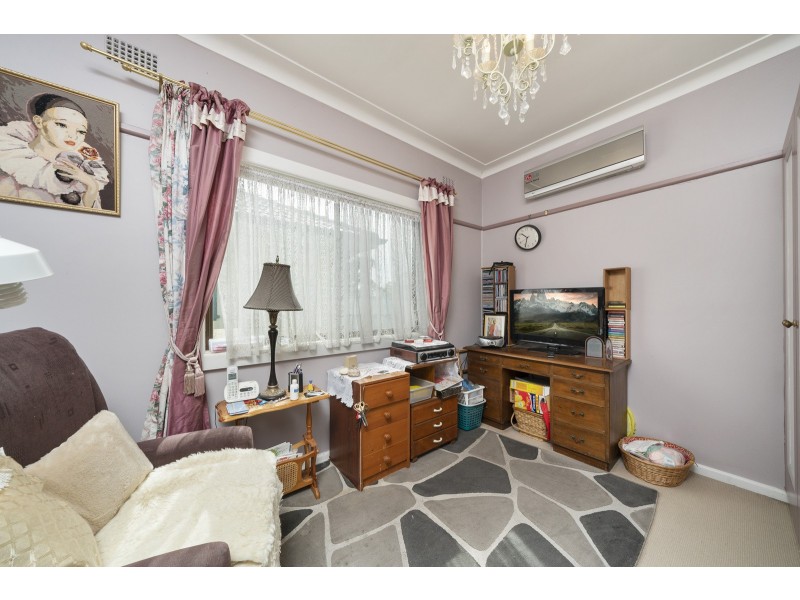 15 Blue Hills Crescent, Blacktown NSW 2148