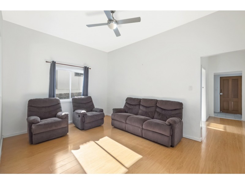 10 Sarsfield Street, Blacktown NSW 2148