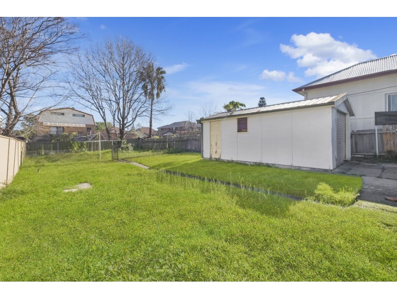 10 Sarsfield Street, Blacktown NSW 2148