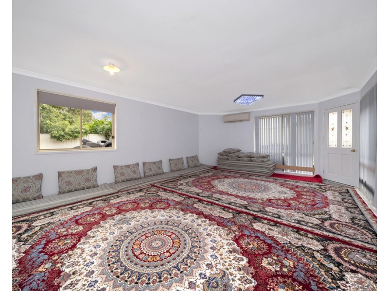 27 Burrell Parade, Blacktown NSW 2148