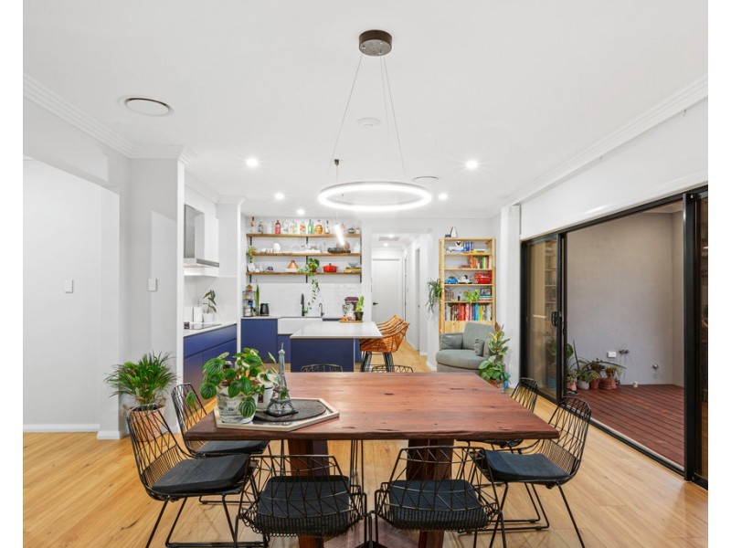 4 Pebblestone Road, Box Hill NSW 2765