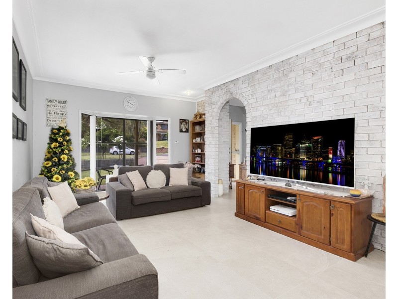 29 Kisdon Crescent, Prospect NSW 2148