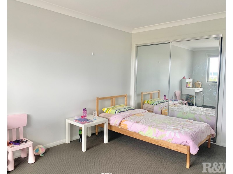 53 Fontana Drive, Box Hill NSW 2765