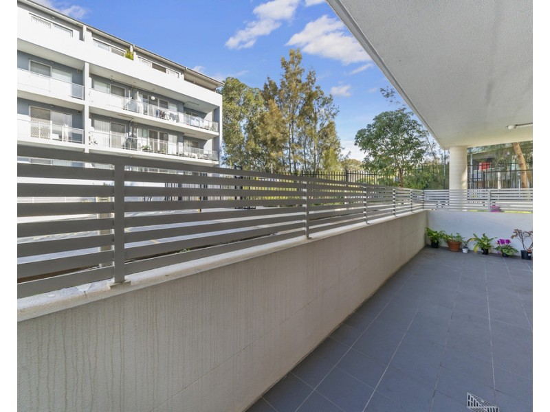 3/8a Myrtle Street, Prospect NSW 2148