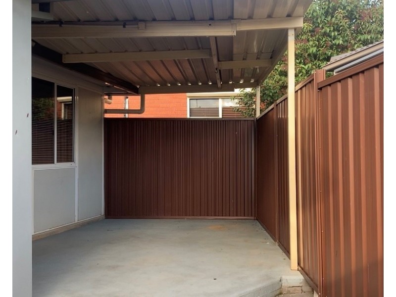 18 Charlton Place, St Clair NSW 2759