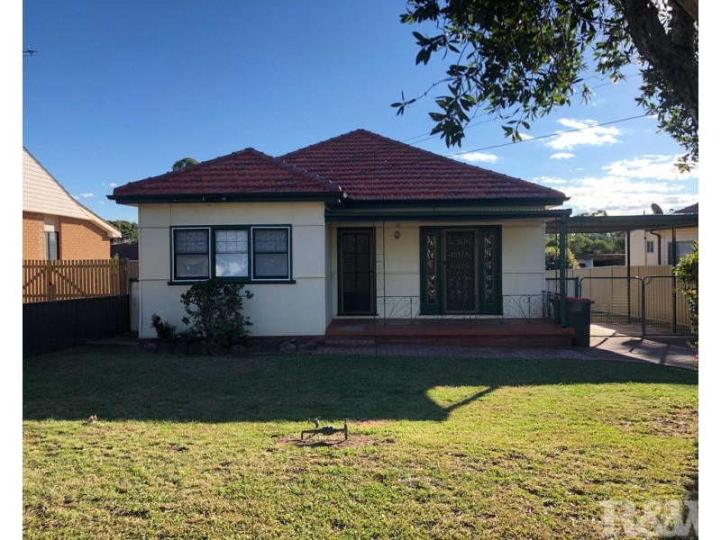 16 Laker Street, Blacktown NSW 2148