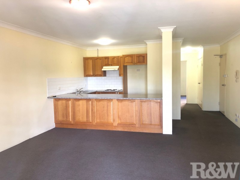 8/38 Cooyong Crescent, Toongabbie NSW 2146