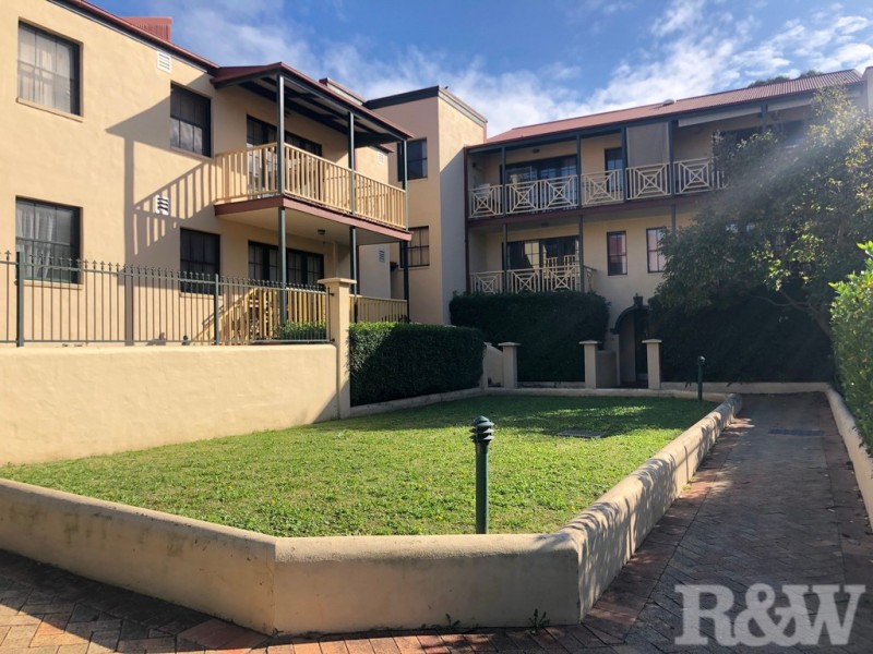 8/38 Cooyong Crescent, Toongabbie NSW 2146