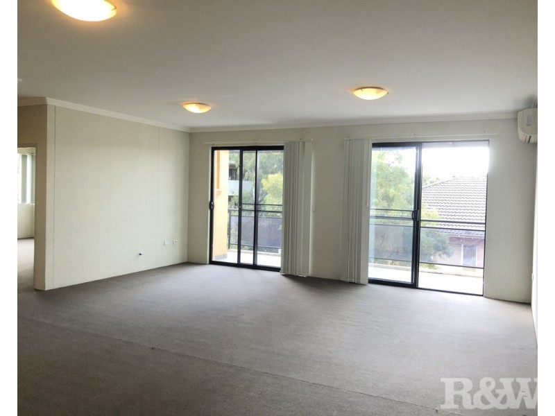 28/20-22 Fourth Avenue, Blacktown NSW 2148
