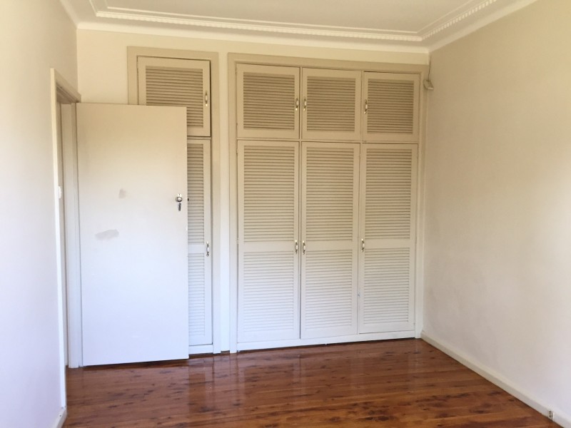 45 Leabons Lane, Seven Hills NSW 2147