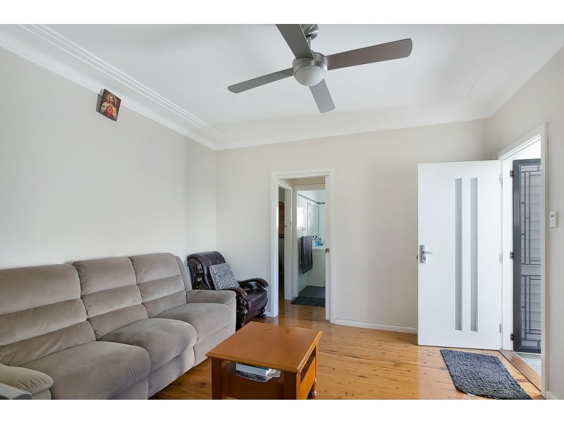 110 Lucas Road, Seven Hills NSW 2147