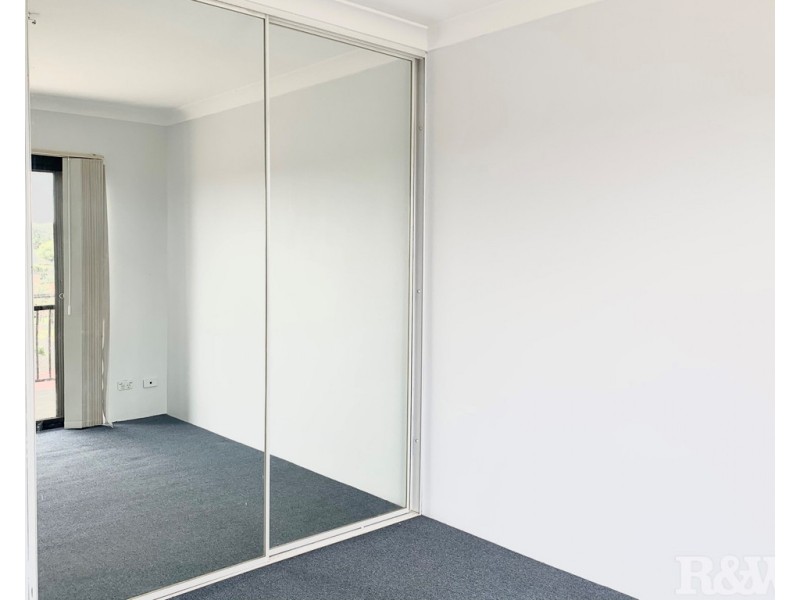 10/4-6 Clifton Street, Blacktown NSW 2148