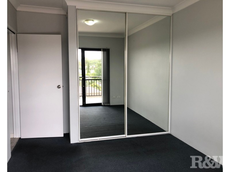 7/4-6 Clifton Street, Blacktown NSW 2148