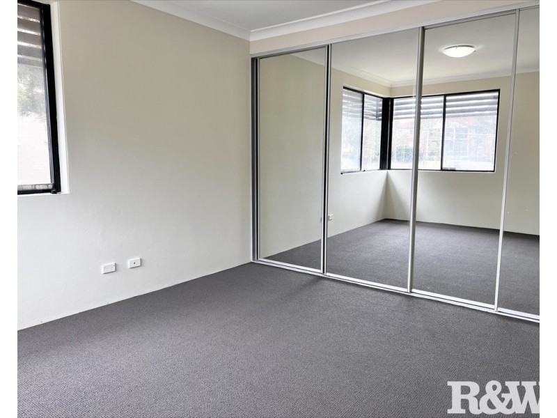 11/20-22 Fourth Avenue, Blacktown NSW 2148