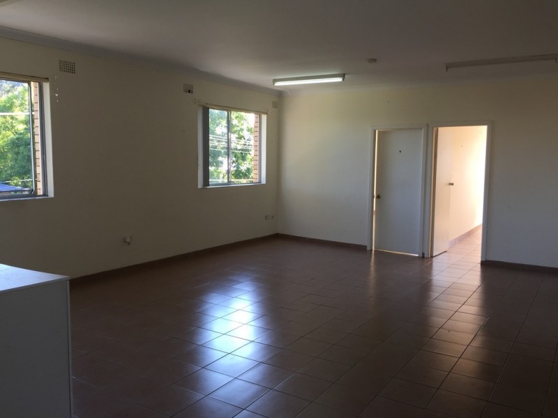 1/1 Commercial Road, Lalor Park NSW 2147