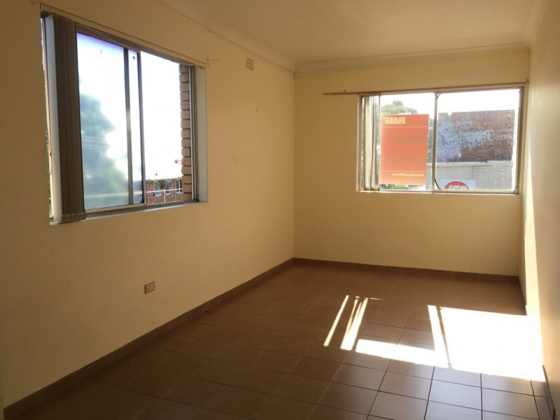 1/1 Commercial Road, Lalor Park NSW 2147