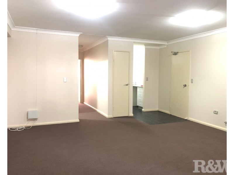 4/31-35 Third Avenue, Blacktown NSW 2148