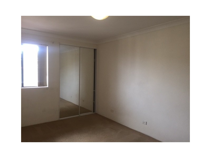 21/20-22 Clifton Street, Blacktown NSW 2148