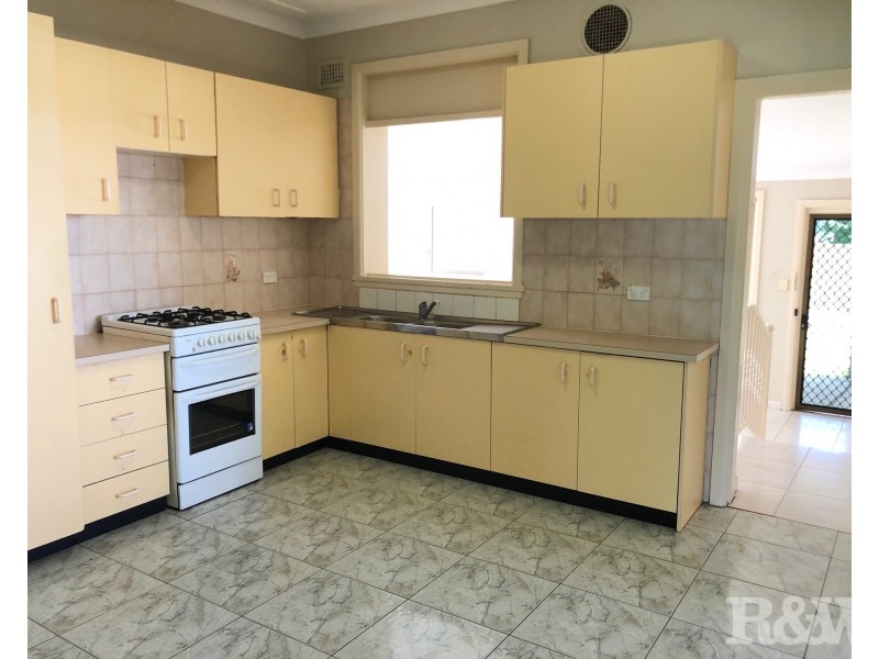 3 Leslie Street, Blacktown NSW 2148